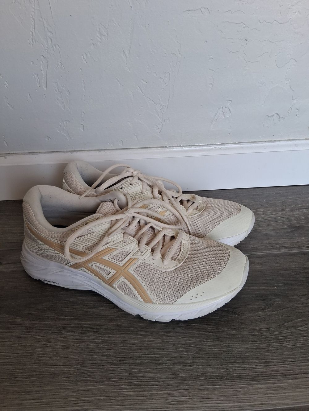 ASICS Everyday Comfort Amplifoam Running Shoes Women's Size 9 Beige Cream Walkin